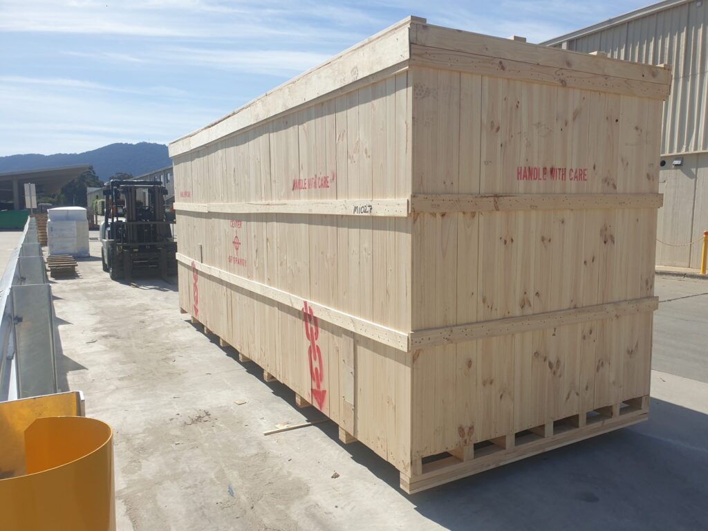 Heavy-duty timber crate for international shippin